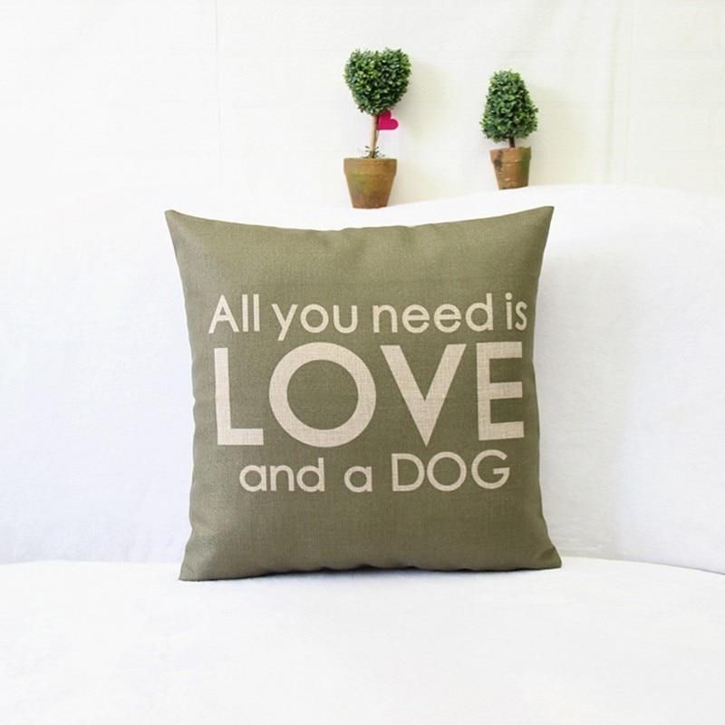 Allt Du Behöver Är Kärlek Och Ett Hundkuddfodral