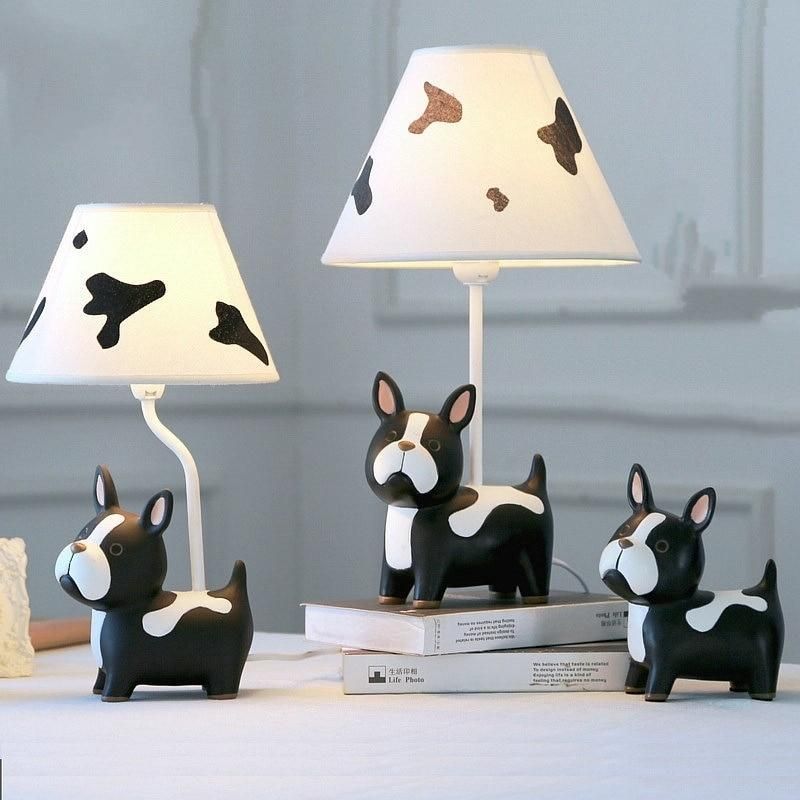 Hunddesign Sovrumssänglampa