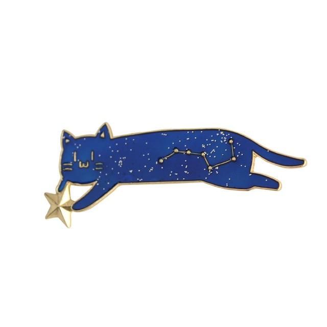  cat reaching a star